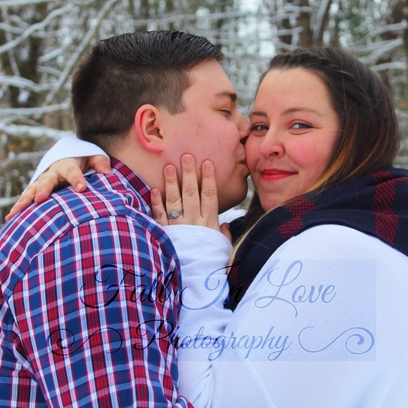 Meet your Posher, Stephanie - Picture 1 of 1